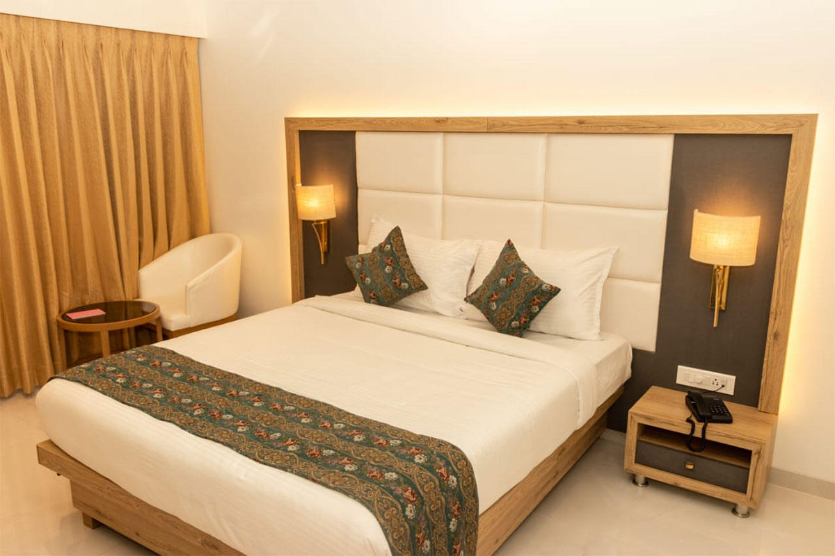 banquets kopar khairane